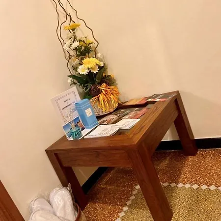 La Casa Di Silvia 东塞斯特里