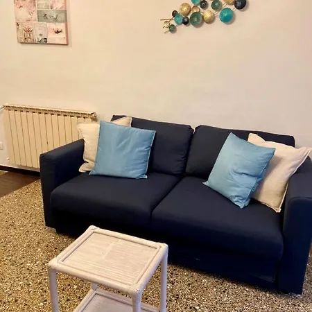 La Casa Di Silvia * 东塞斯特里